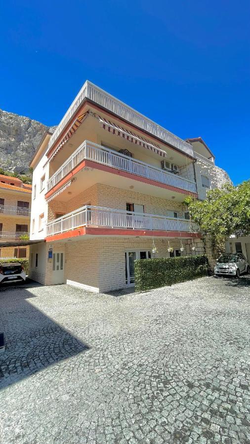 Apartments Neven Omiš Exterior foto